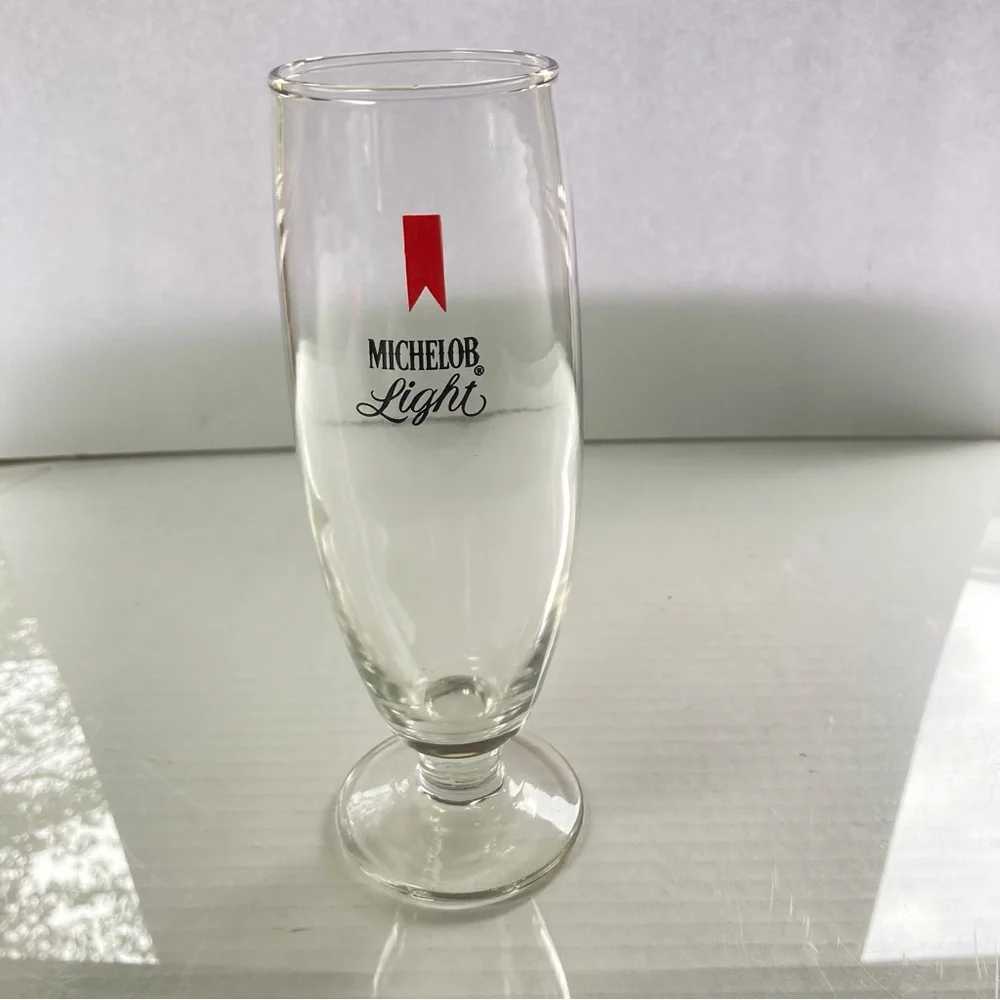MICHELOB Light Pilsner Vintage Footed Beer Glass 12 oz
